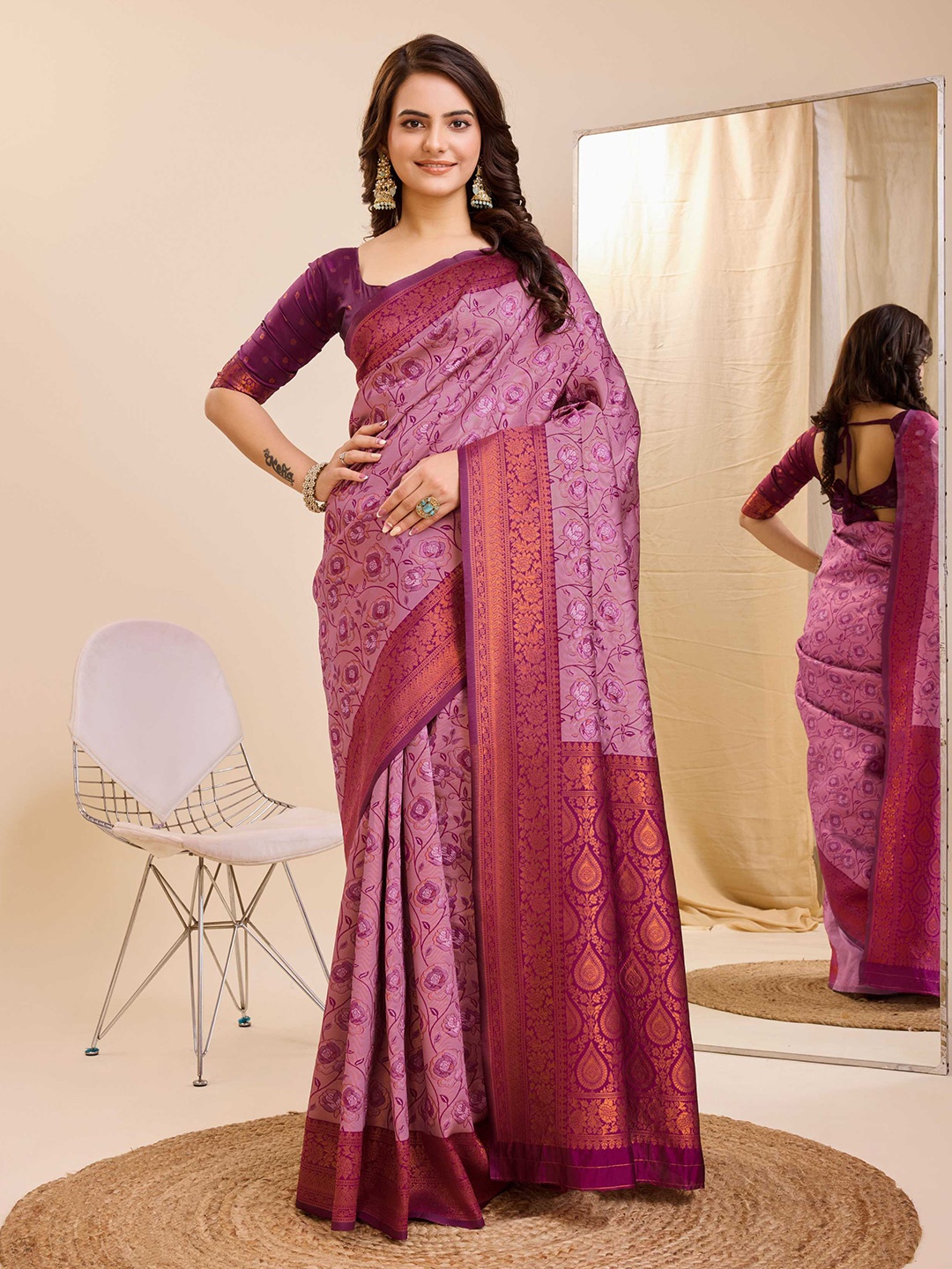 

HERE&NOW Pink Floral Woven Design Zari Banarasi Saree