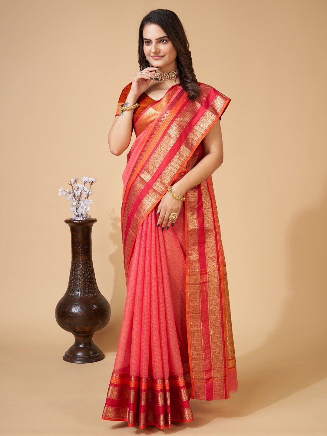 

BerMondsey Ethnic Motifs Woven Design Zari Banarasi Saree, Pink