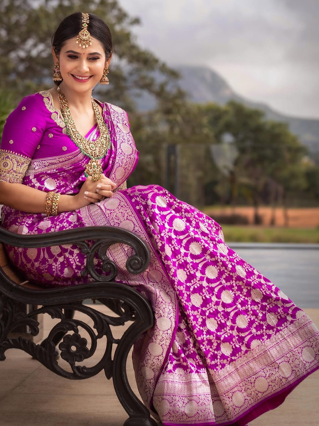

BerMondsey Floral Woven Design Zari Banarasi Saree, Purple