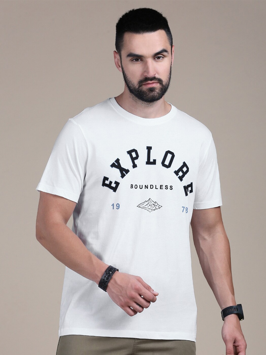 

The Roadster Lifestyle Co Typography Printed Cotton Round Neck T-shirt, White