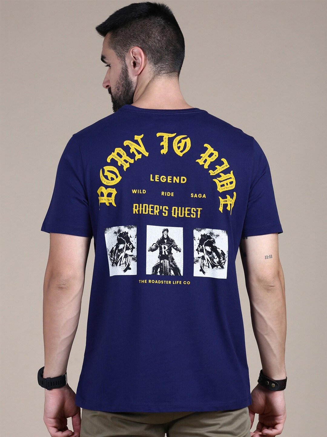 

The Roadster Lifestyle Co Navy Blue Typography Printed Cotton Round Neck Tshirt