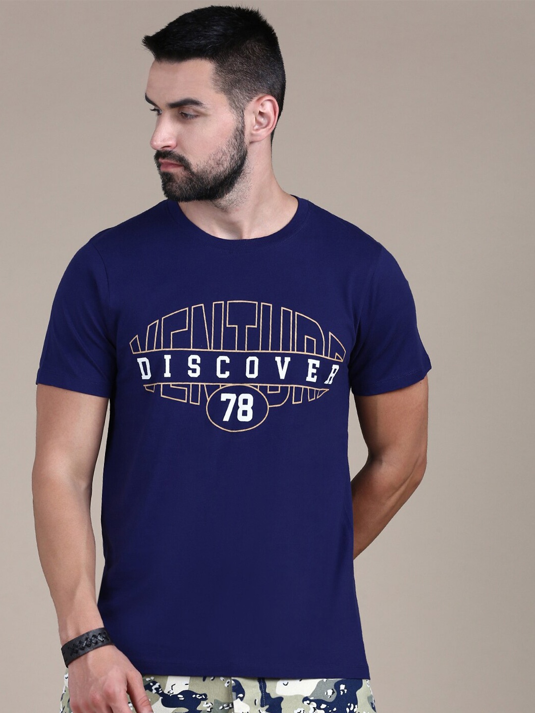 

The Roadster Lifestyle Co Typography Printed Cotton Round Neck Tshirt, Navy blue