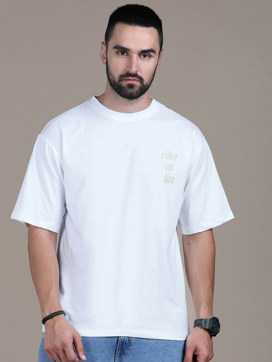 

The Roadster Lifestyle Co Typography Printed Cotton Round Neck Tshirt, White