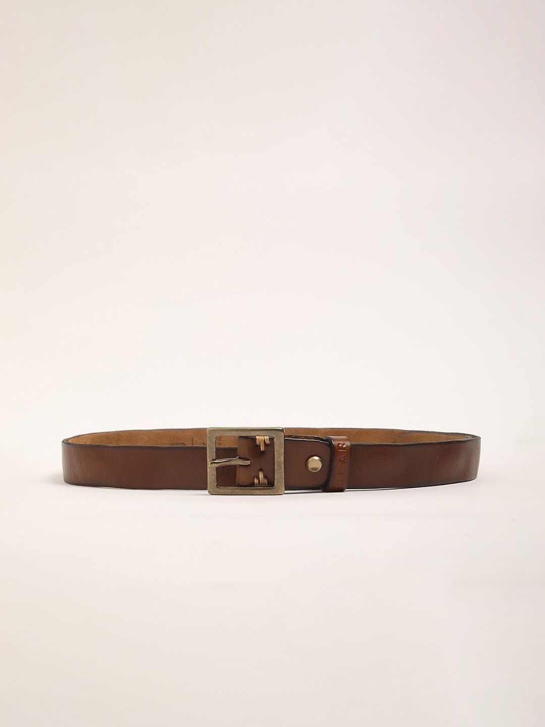 

THE BEAR HOUSE Men Textured Leather Belt, Brown