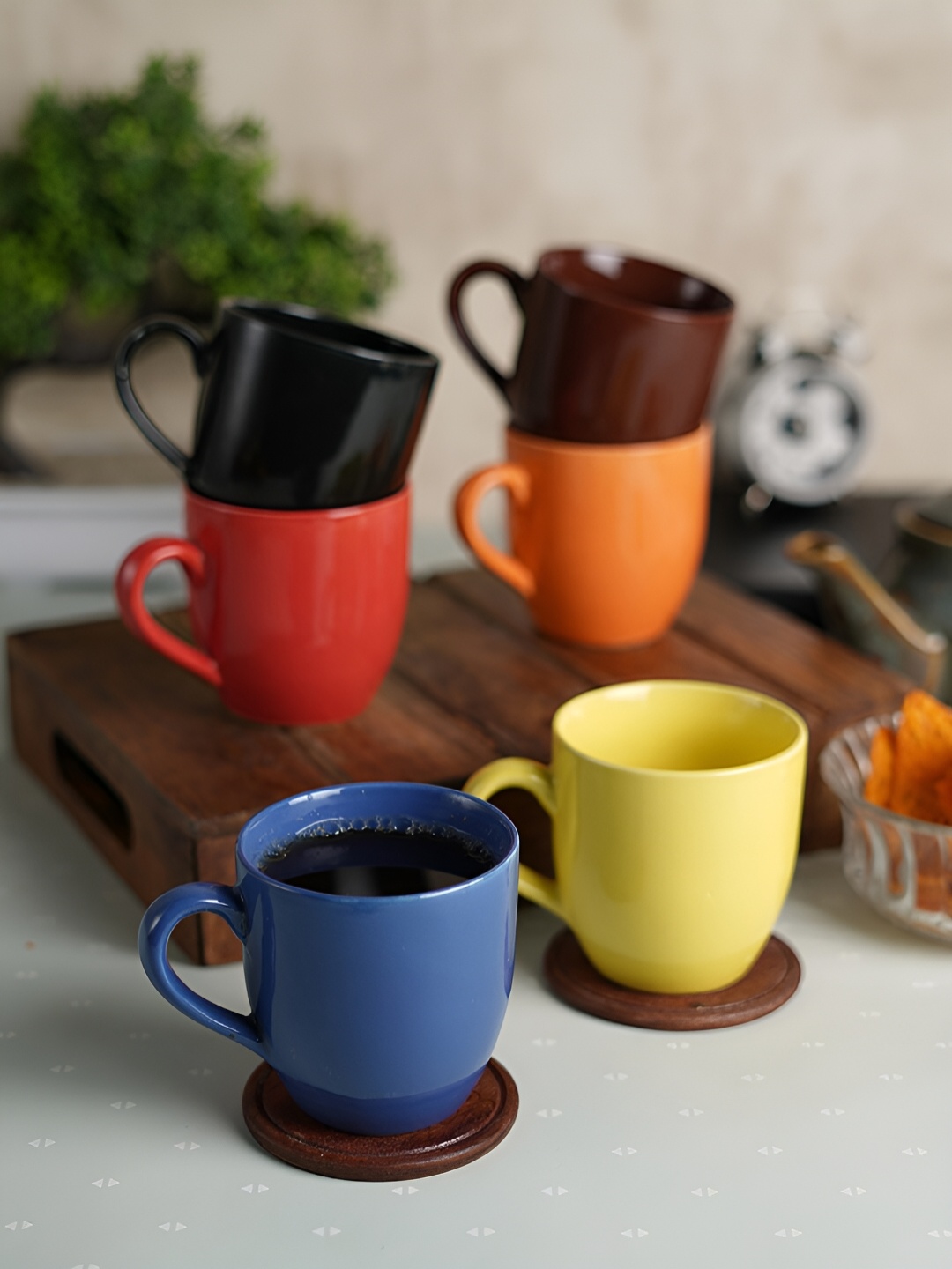 

CDI Brown & Yellow 6 Pieces Ceramic Glossy Mugs 200 ml