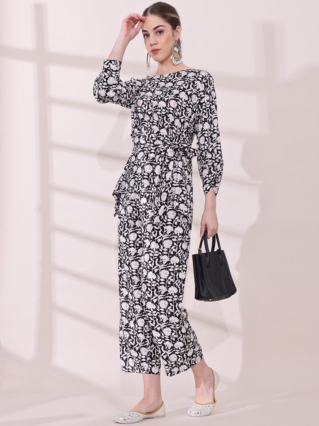 

Anouk Printed Top With Trousers Co-Ords, Black