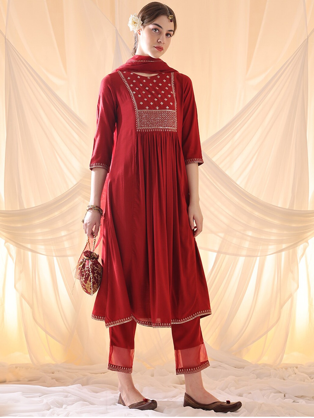 

Anouk Floral Embroidered Empire Kurta with Trousers & With Dupatta, Red