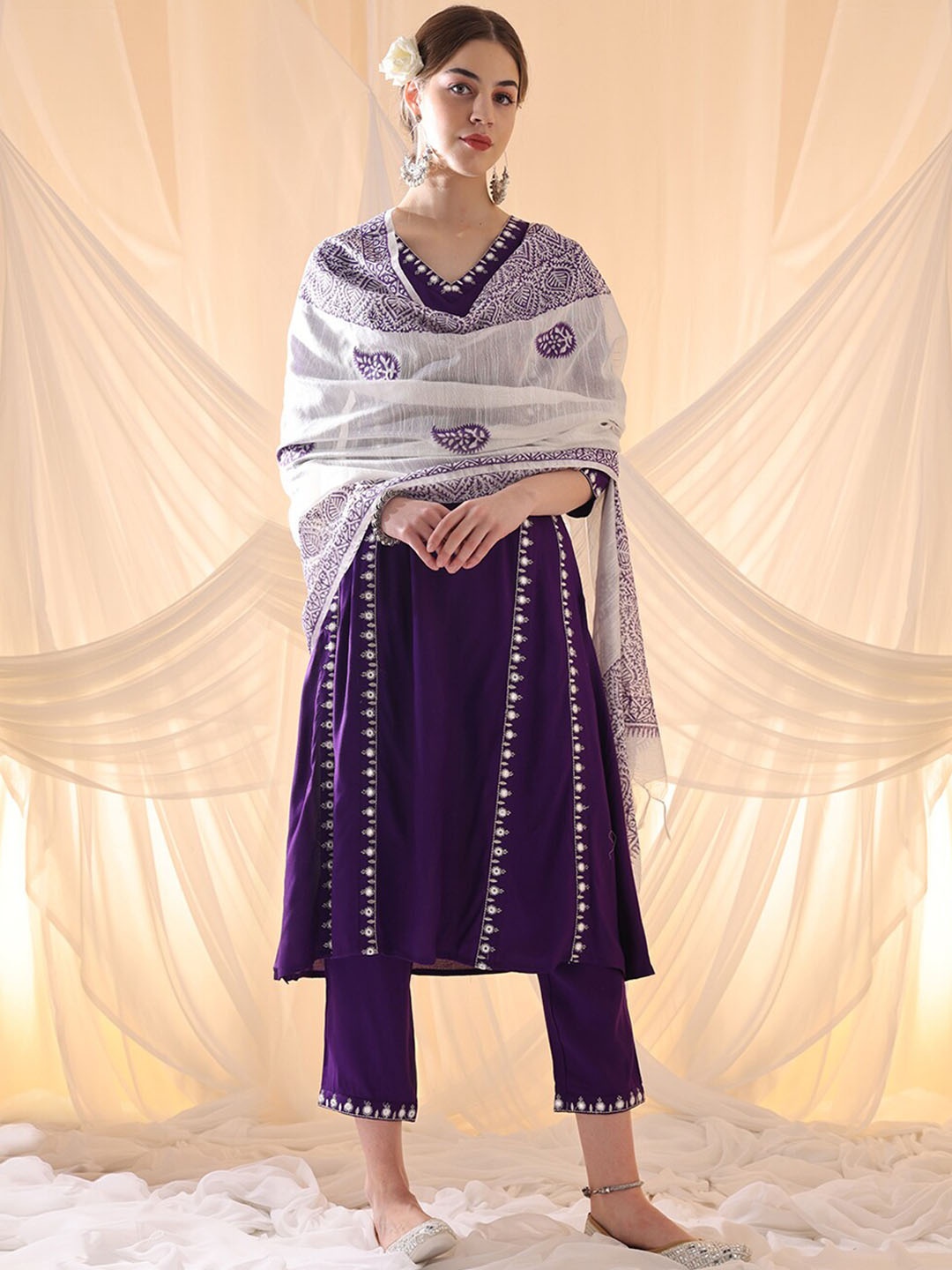 

Anouk Floral Embroidered Regular Kurta with Trousers & With Dupatta, Purple