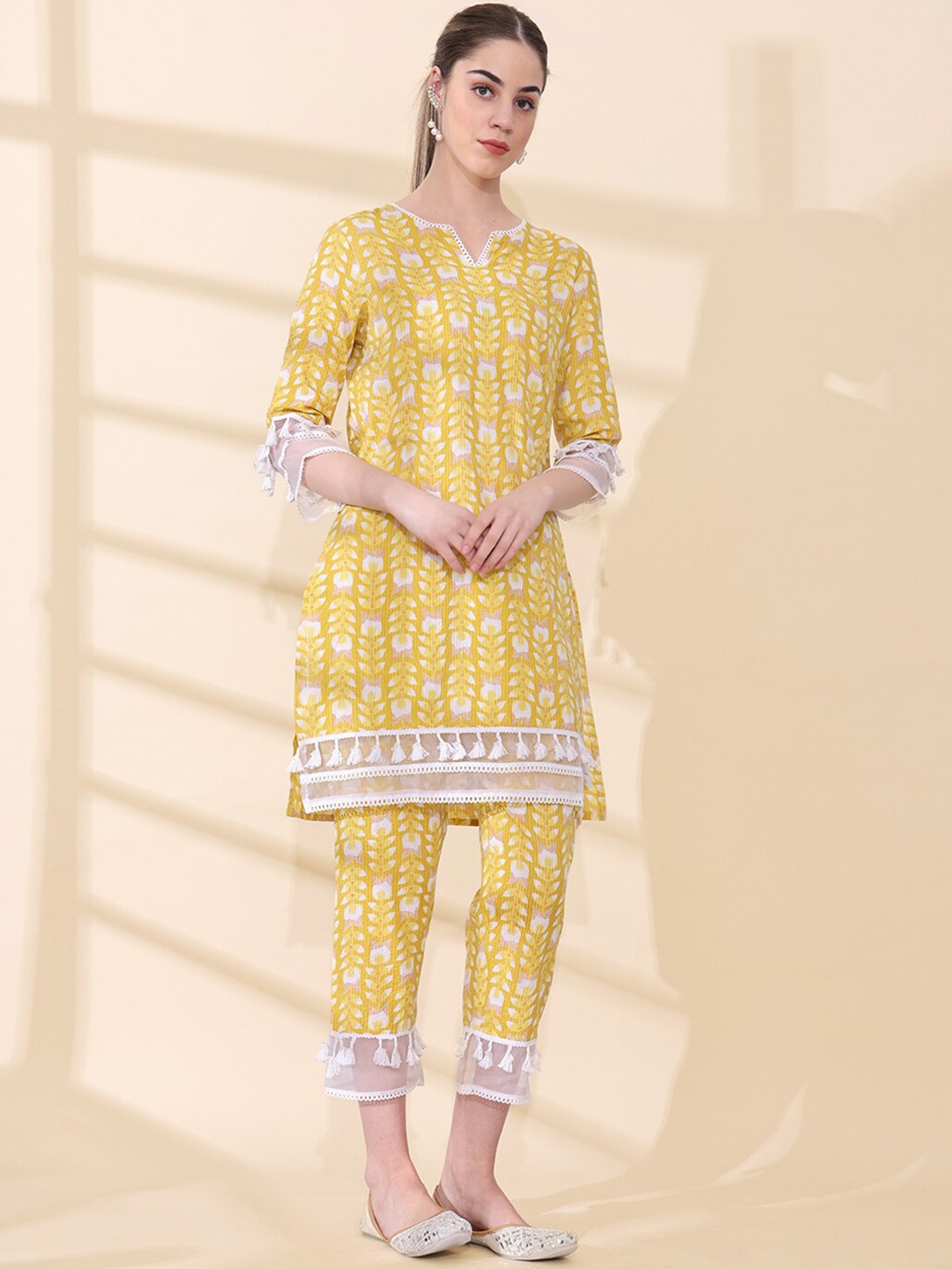 

Anouk Yellow Floral Printed Regular Thread Work Pure Cotton Kurta with Trousers