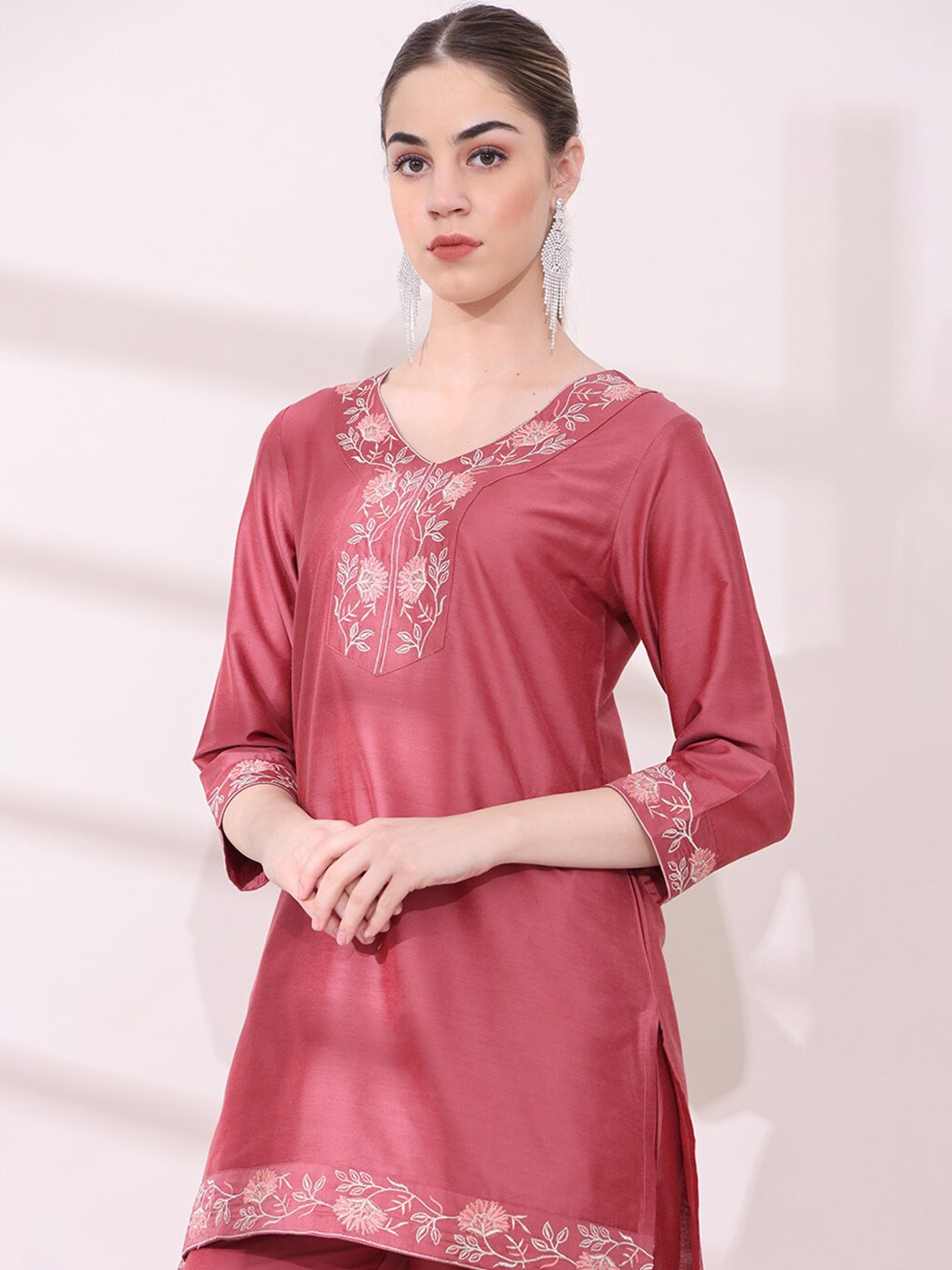 

Anouk Floral Yoke Design Thread Work Kurti with Palazzos, Mauve