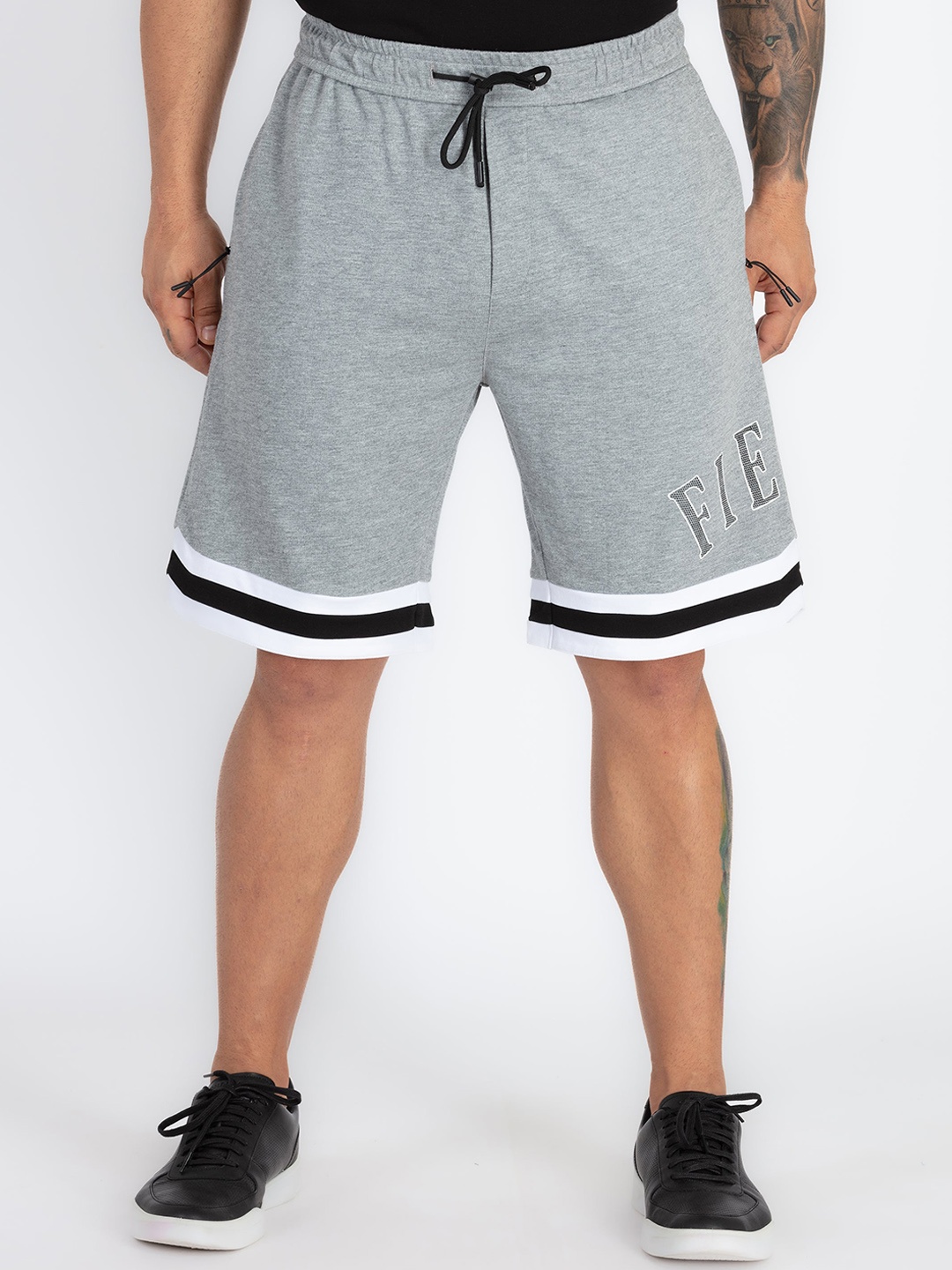 

Status Quo Men Sports Shorts, Grey