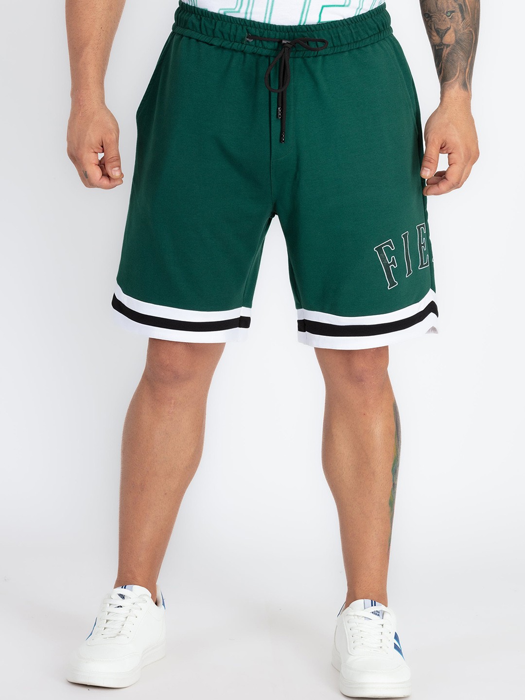 

Status Quo Men Cotton Shorts, Green