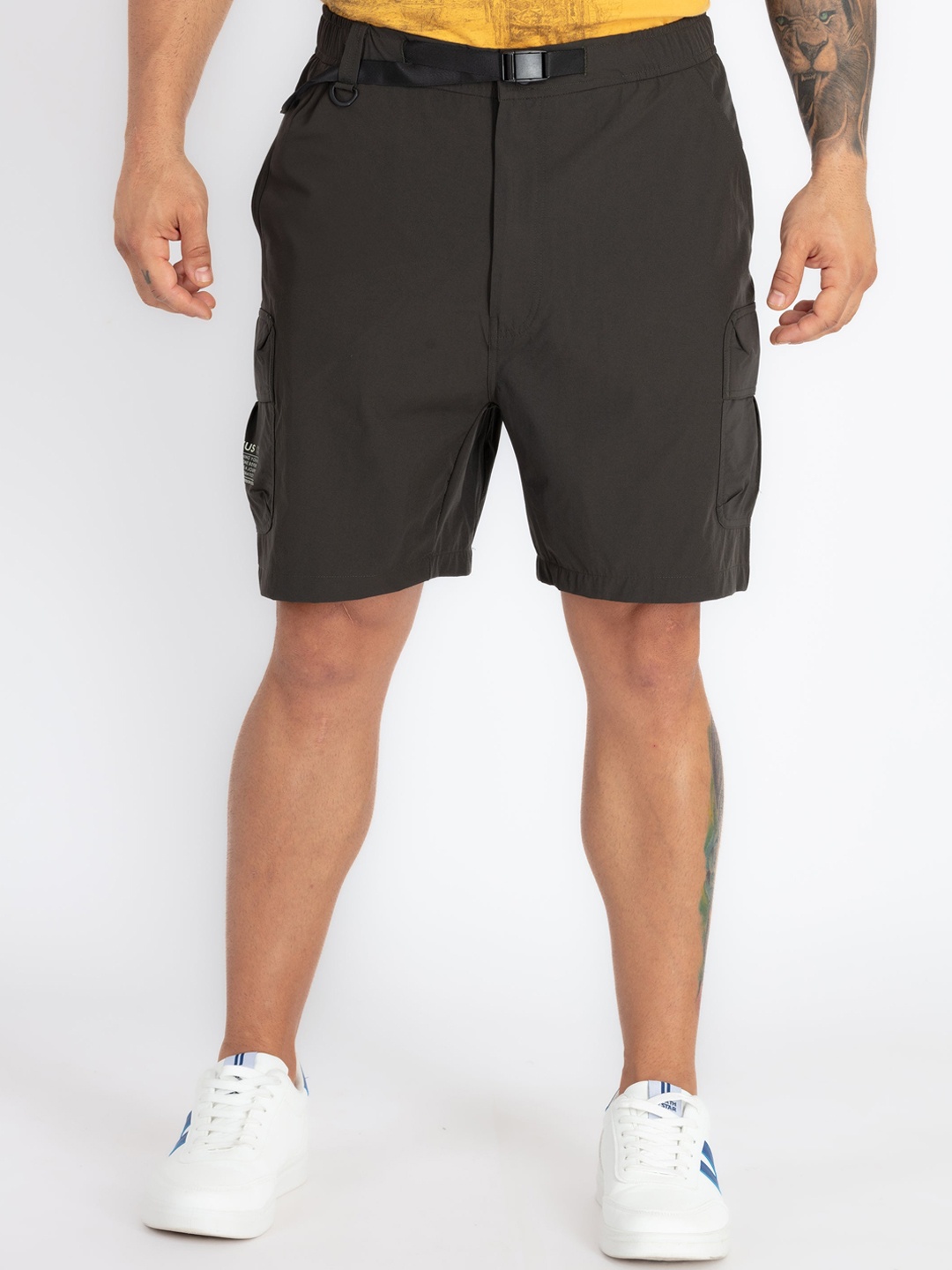 

Status Quo Men Mid-Rise Cargo Shorts, Olive