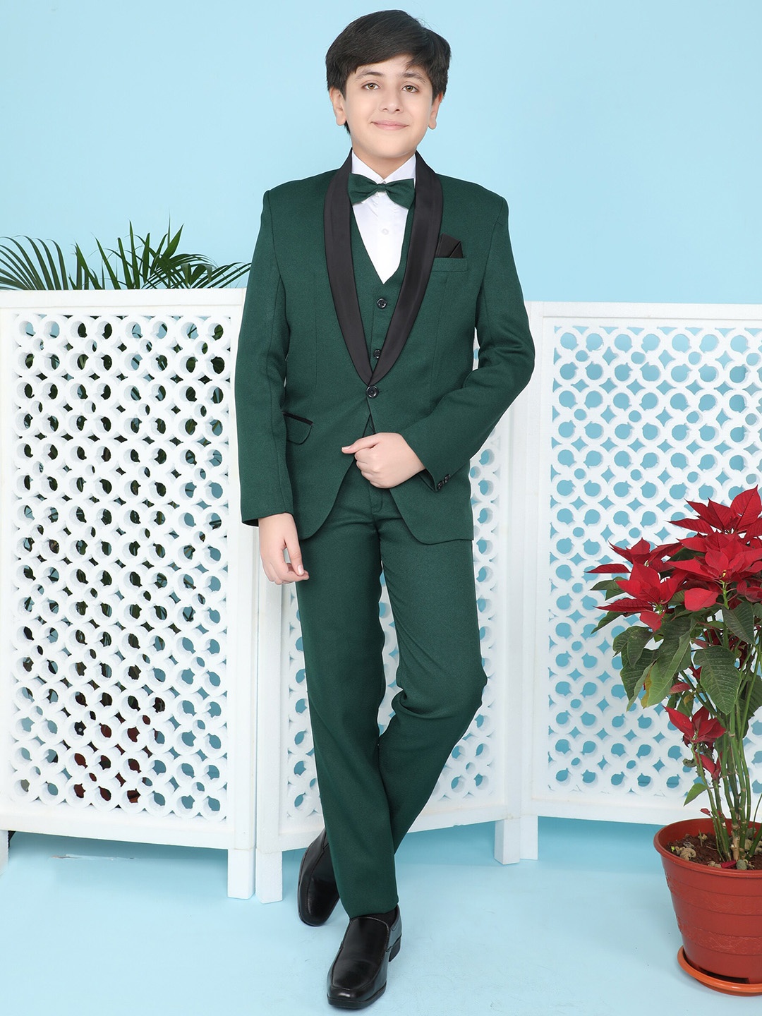 

Jeetethnics Boys Tuxedo 5-Pcs Party Suit, Green