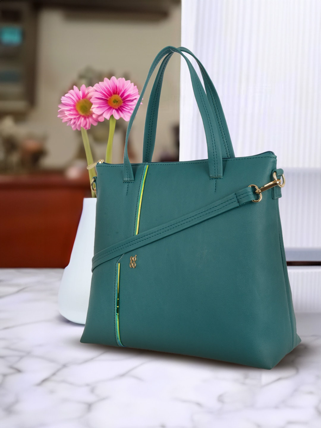 

Baggit PU Structured Tote Bag with Tasselled, Teal