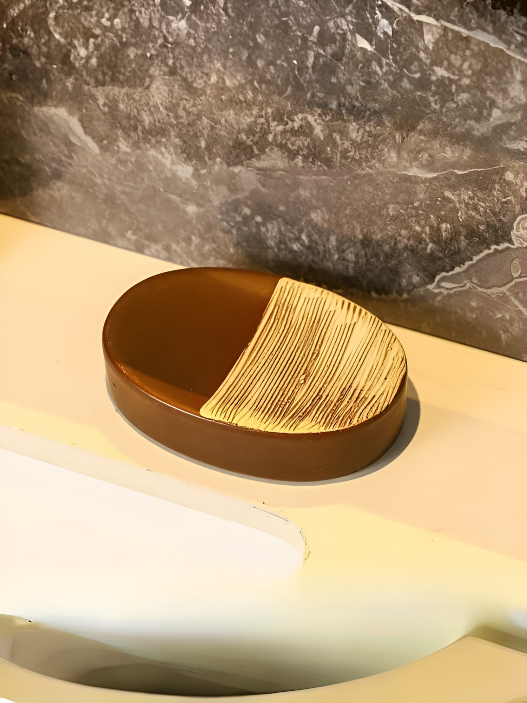 

The Better Home Brown & Beige Printed Ceramic Soap Dish