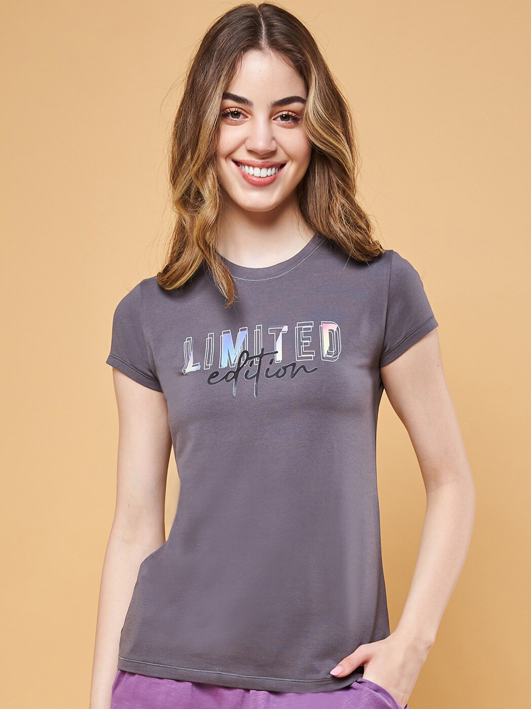 

Enamor Typographic Printed Slim Fit Cotton T-shirt, Grey