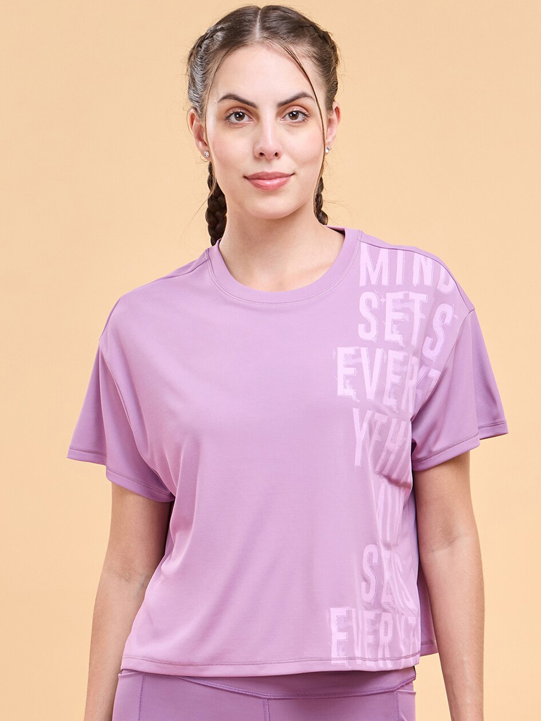

Enamor Typographic Printed Drop Shoulder Sleeves Relaxed Fit Crop T-shirt, Violet