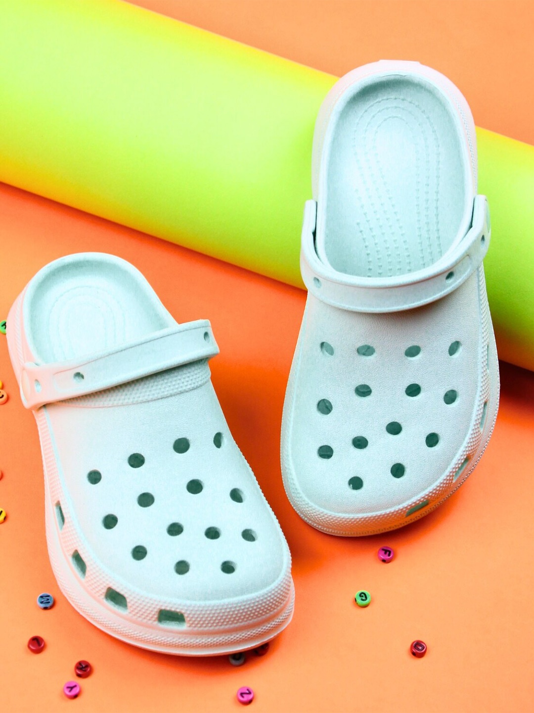 

BAESD Kids Self Design Clogs, Green