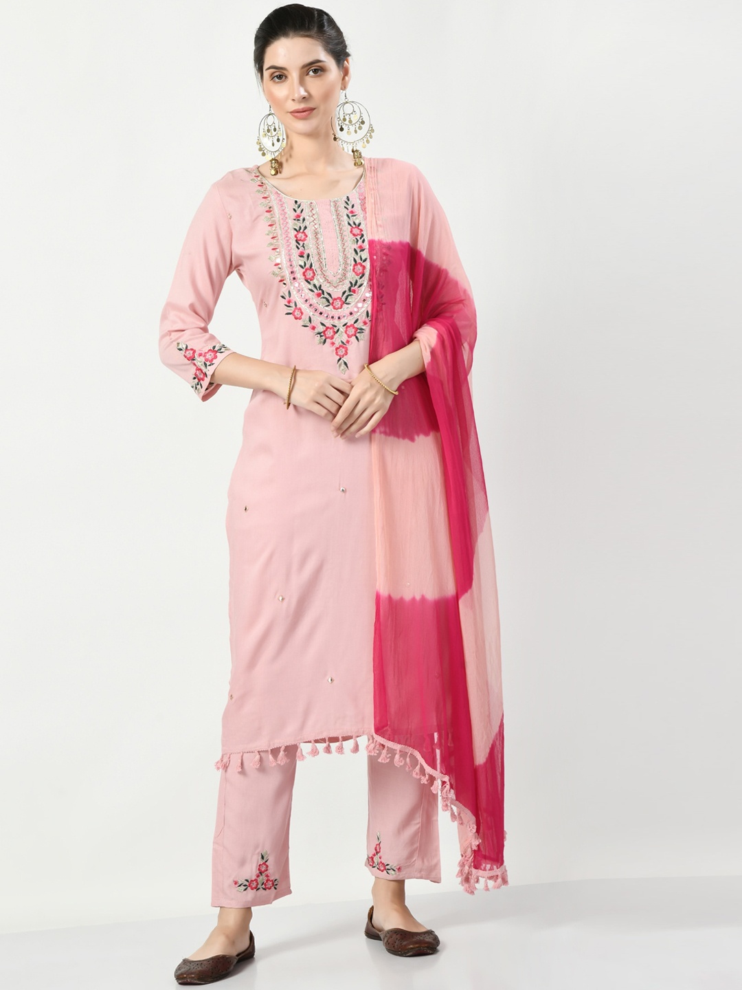 

BOTGO Ethnic Motifs Yoke Design Thread & Mirror Work Straight Kurta, Pink