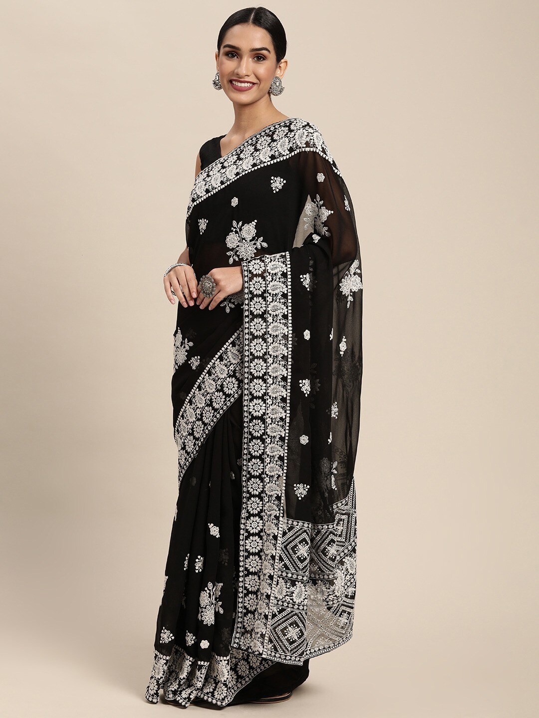 

HRITIKA Floral Chikankari Pure Georgette Saree, Black