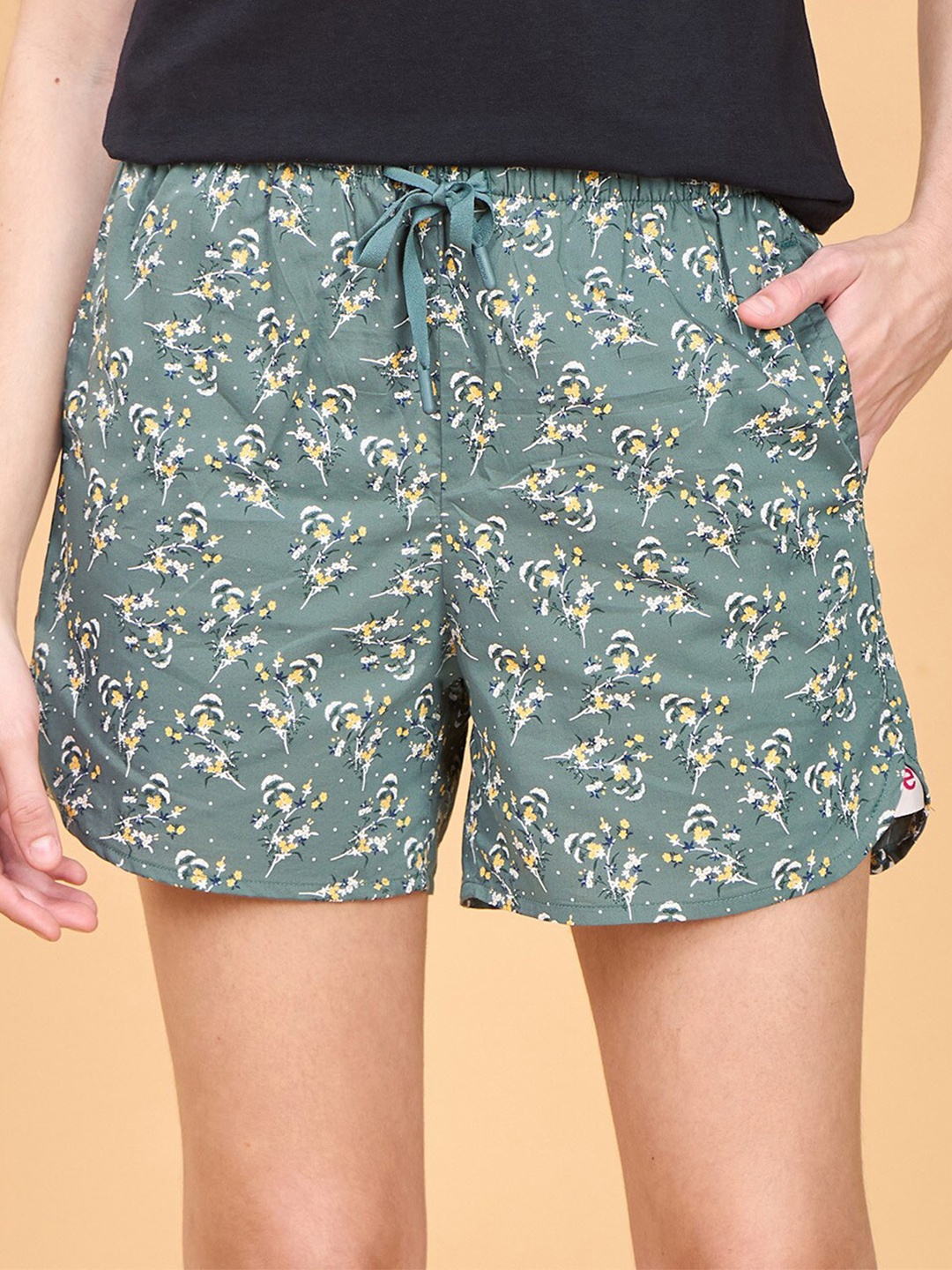 

Enamor E7A1 Hangout Women Printed Mid-Rise Cotton Lounge Shorts, Green