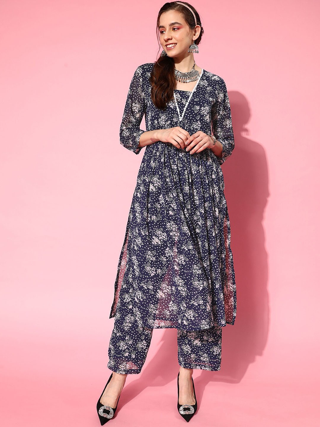 

Varanga Women Floral Printed Square Neck Empire A-Line Kurta with Palazzo, Navy blue