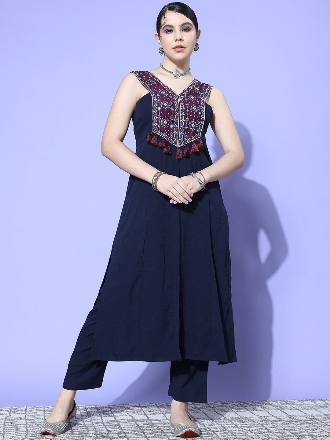 

Varanga Ethnic Motifs Yoke Design Thread Work Asymmetric Kurta With Trouser, Navy blue