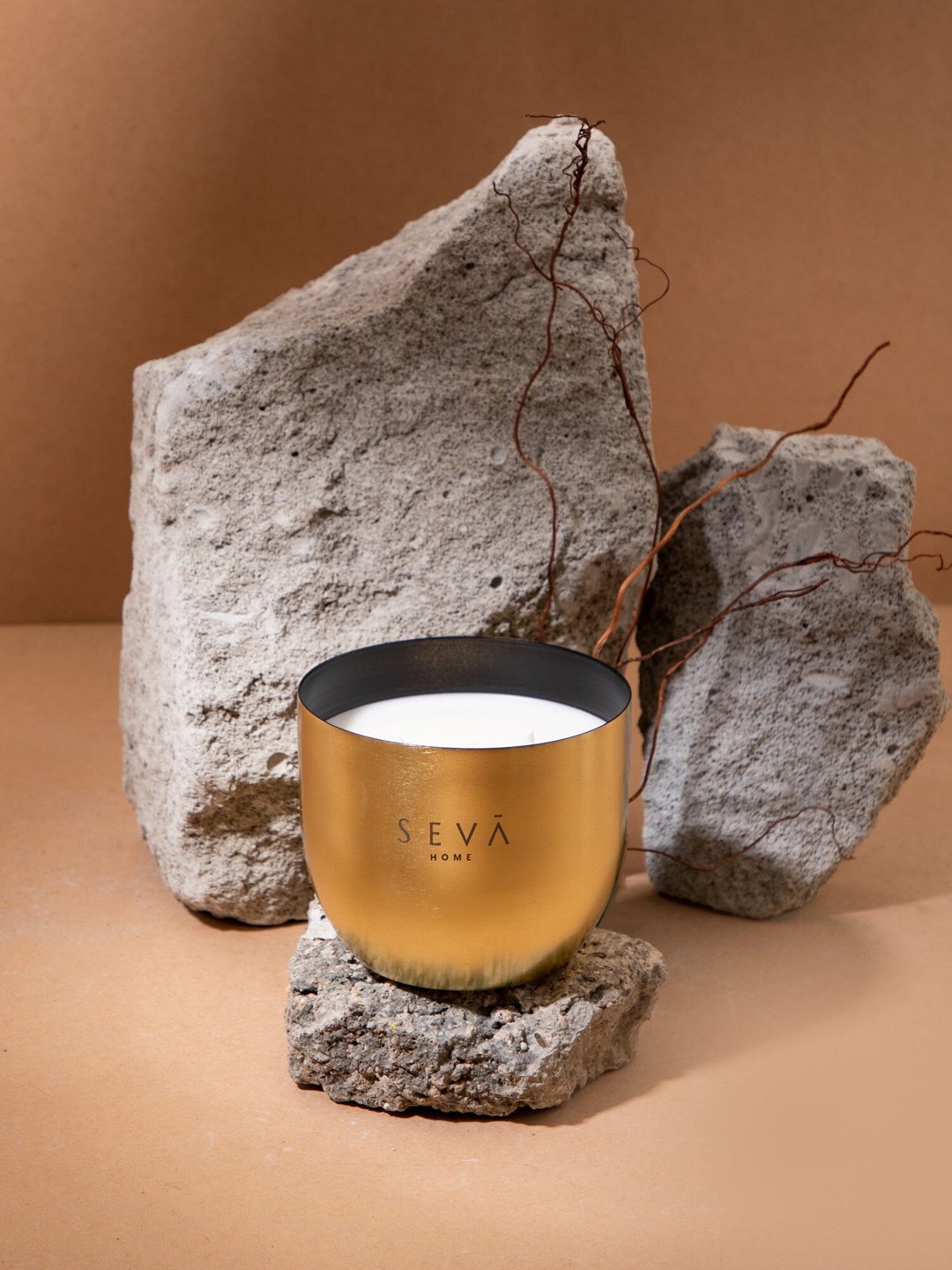 

Seva Home Classic Bloom Heirloom Candle, Gold
