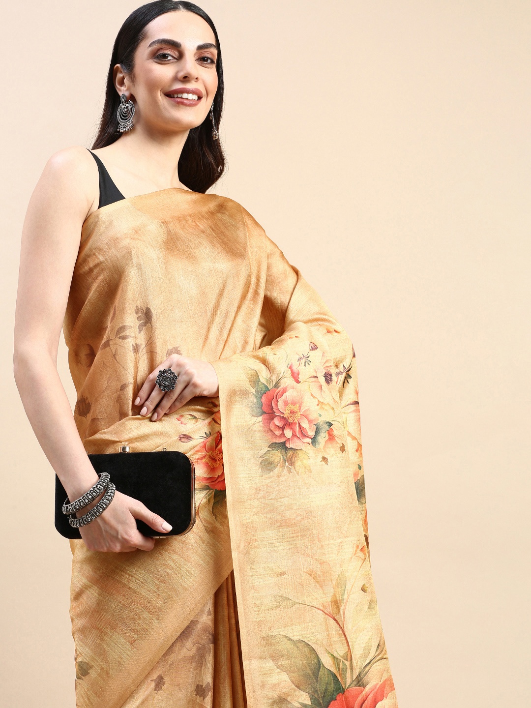 

aamna Floral Printed Ikat Saree, Yellow