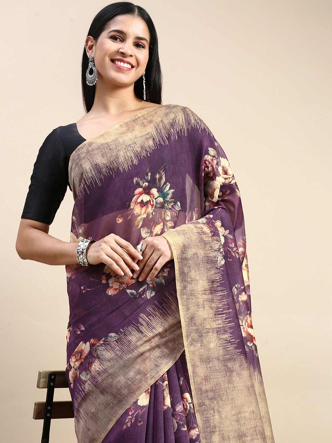 

aamna Floral Printed Patola Saree With Blouse Piece, Purple