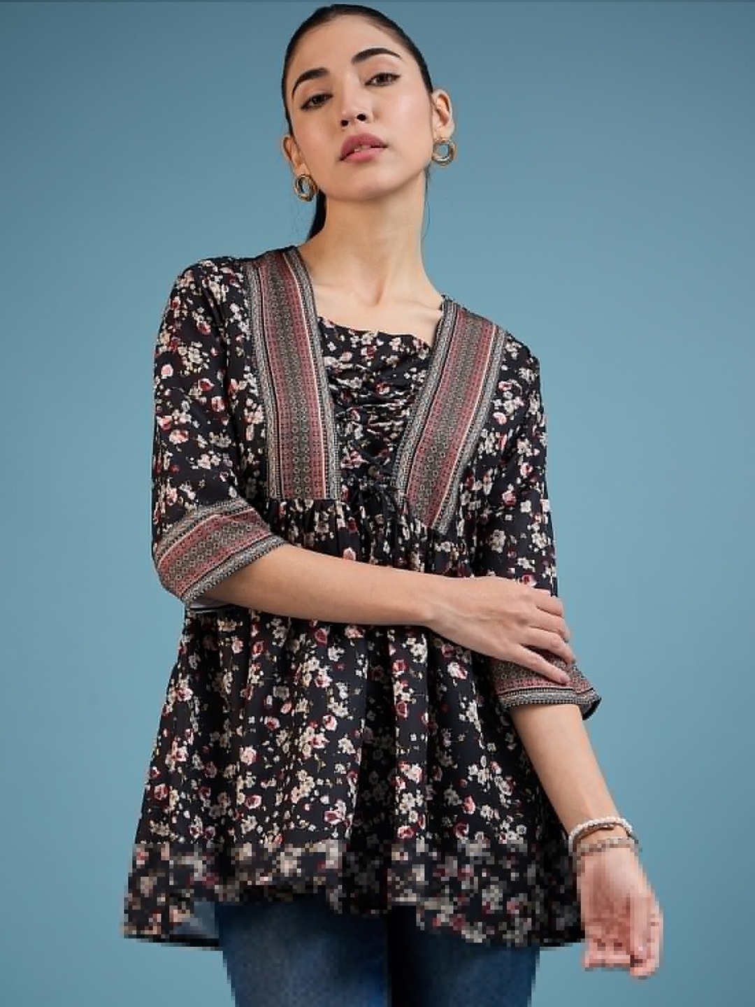 

DressBerry Black Floral Print Empire Square Neck Top, Red