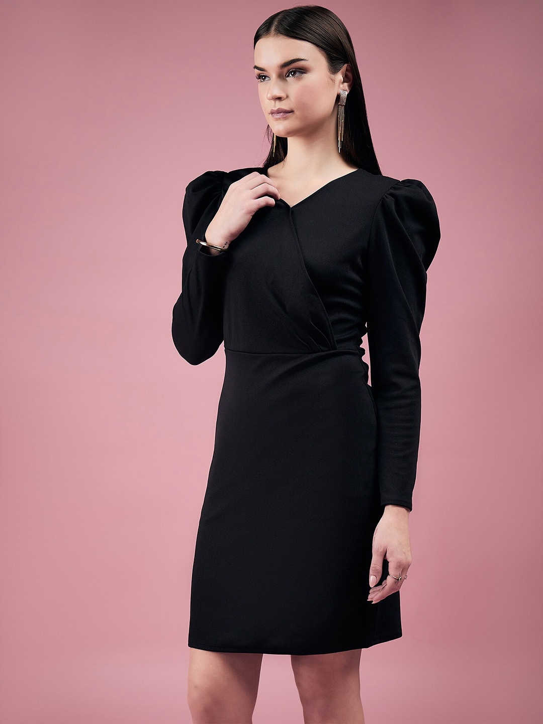 

DressBerry Black Long Puff Sleeve Sheath Dress