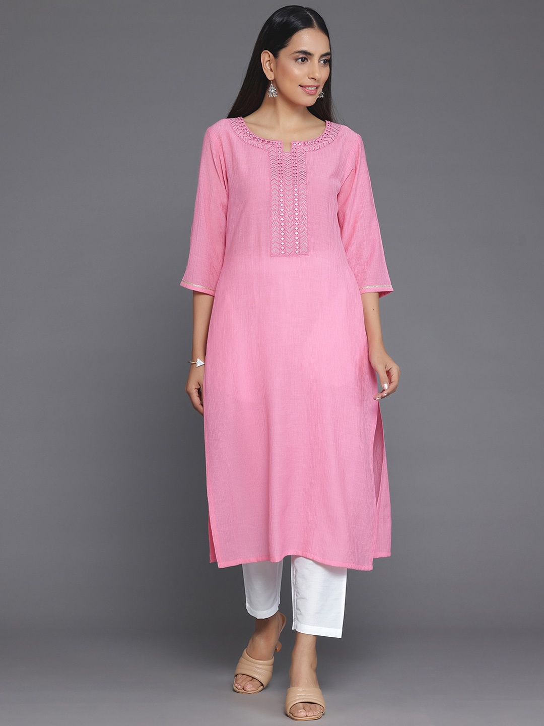 

Libas Round Neck Yoke Design Straight Kurta, Pink