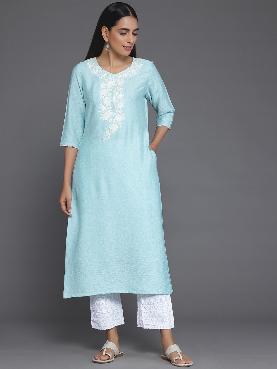 

Libas Round Neck Floral Yoke Design Straight Kurta with Pocket, Blue