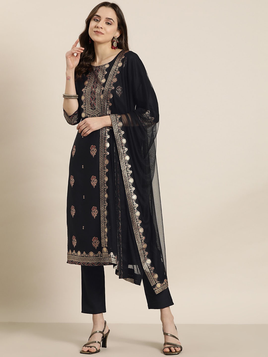 

Ishin Ethnic Motifs Printed Regular Kurta with Trousers & With Dupatta, Black