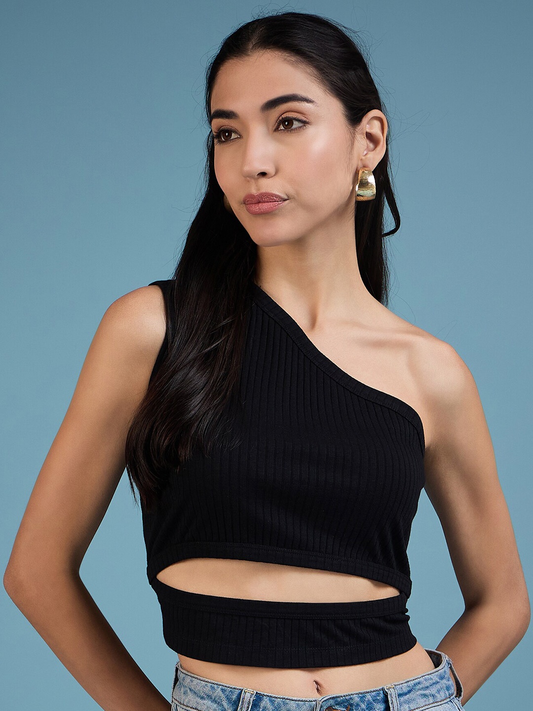 

DressBerry Black Vertical Striped One Shoulder Cut-Out Detailed Crop Top