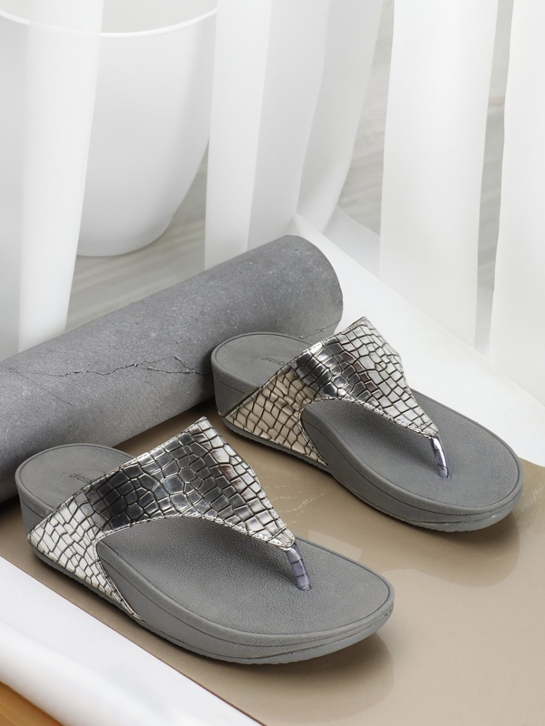 

DressBerry Grey Textured Open Toe Comfort Heels