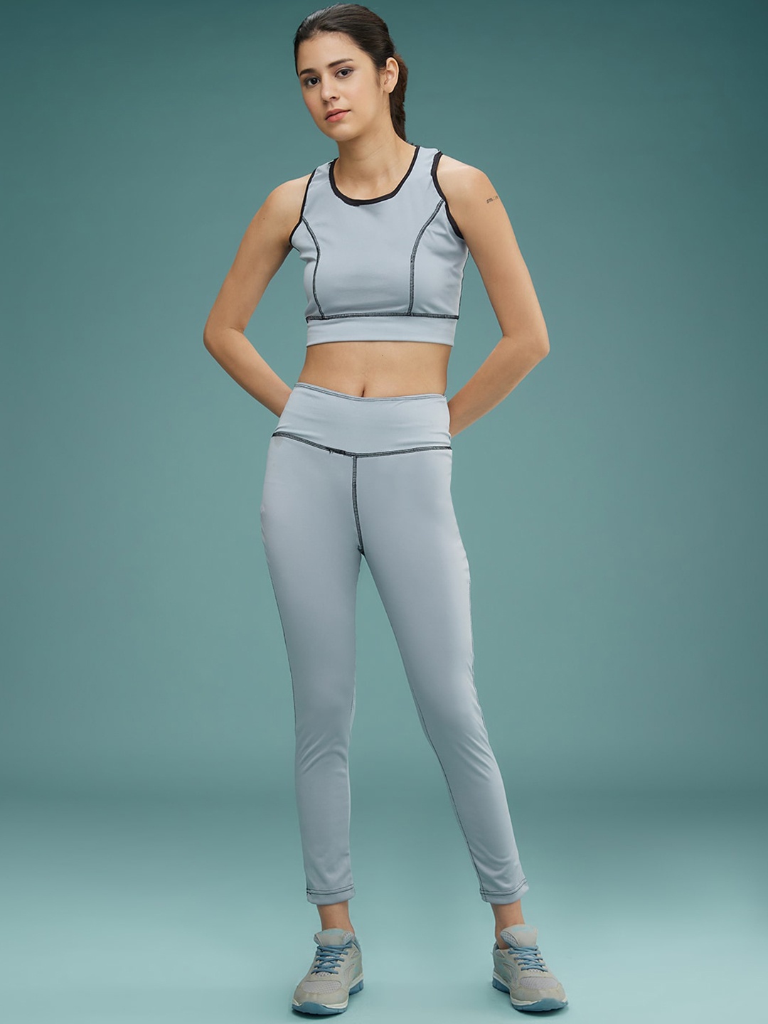 

DressBerry Round Neck Top & Track Pants Co-Ords, Grey