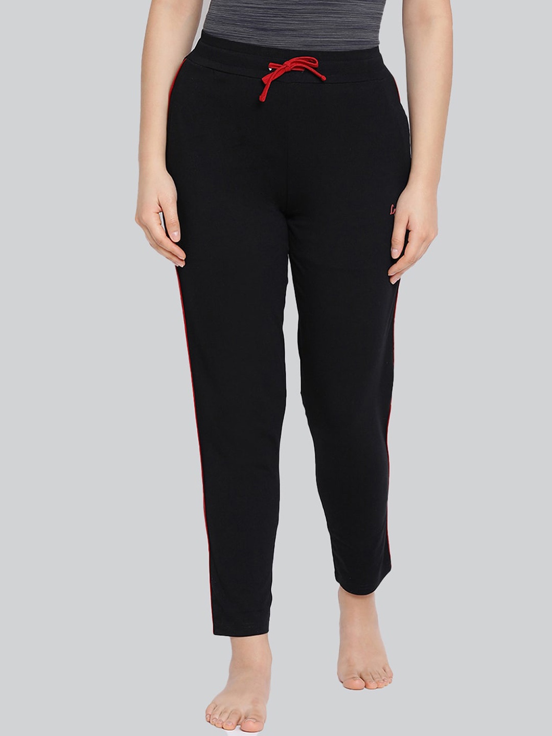 

LYRA Slim Fit Lounge Pants, Black