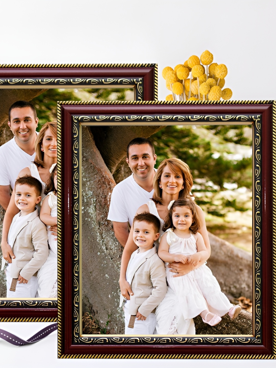 

KDM HOME DECOR Maroon & Black 2 to 4 Pieces Wood Table Photo Frames