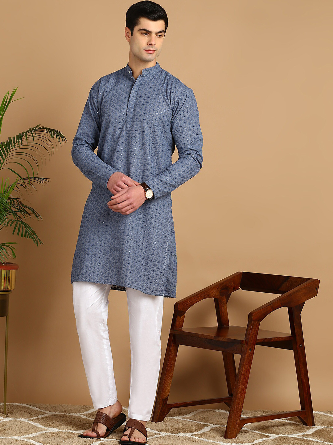 

FUBAR Men Ethnic Motifs Embroidered Regular Kurta with Pyjamas, Blue