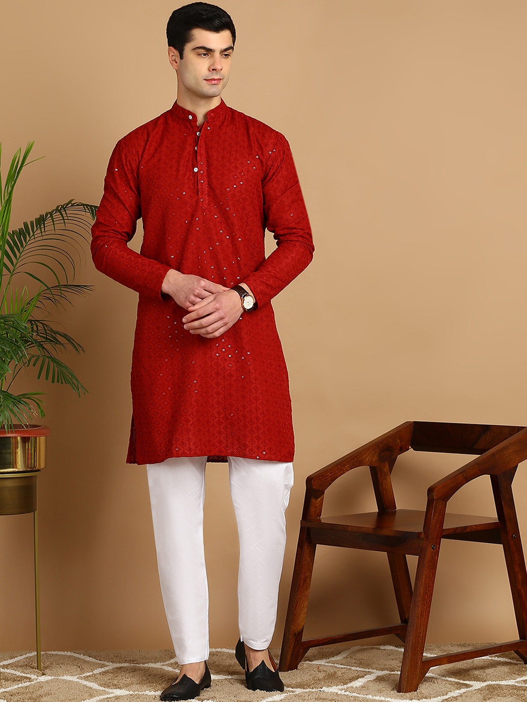 

FUBAR Men Ethnic Motifs Embroidered Regular Kurta with Pyjamas, Red