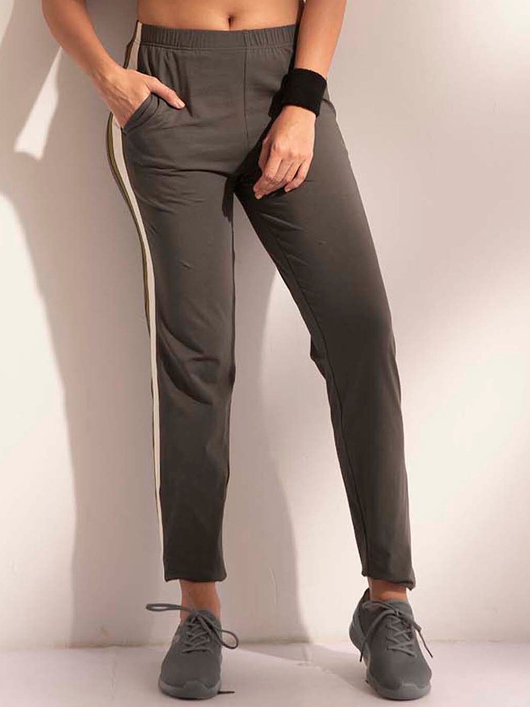 

LYRA Women Side Panel Detail Cotton Track Pants, Grey
