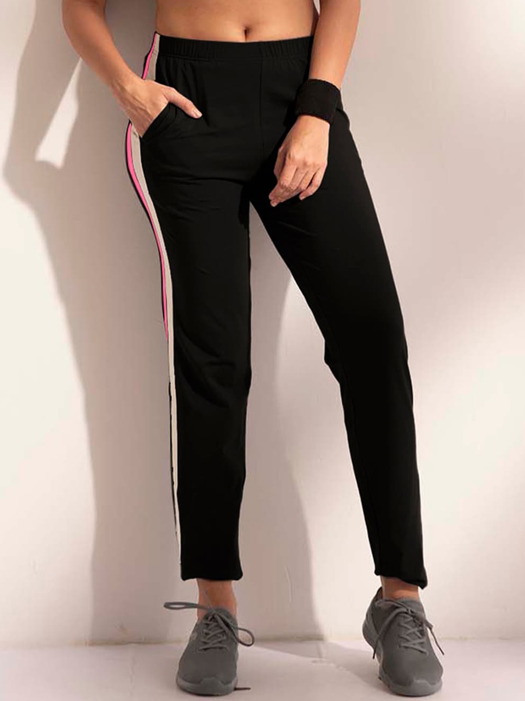 

LYRA Women Side Striped Mid-Rise Cotton Track Pants, Black