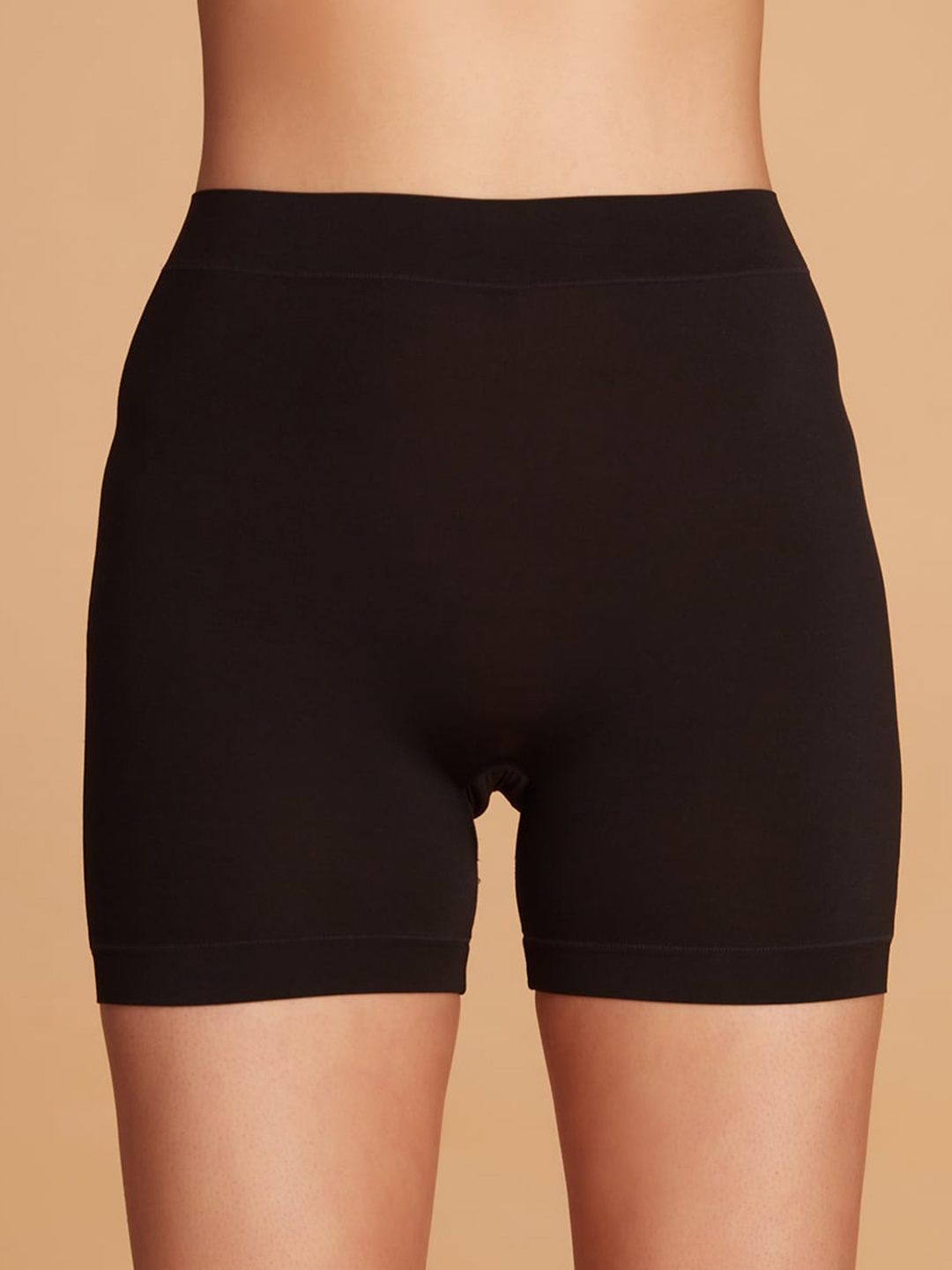 

Nykd Women Slim Fit Sports Shorts, Black