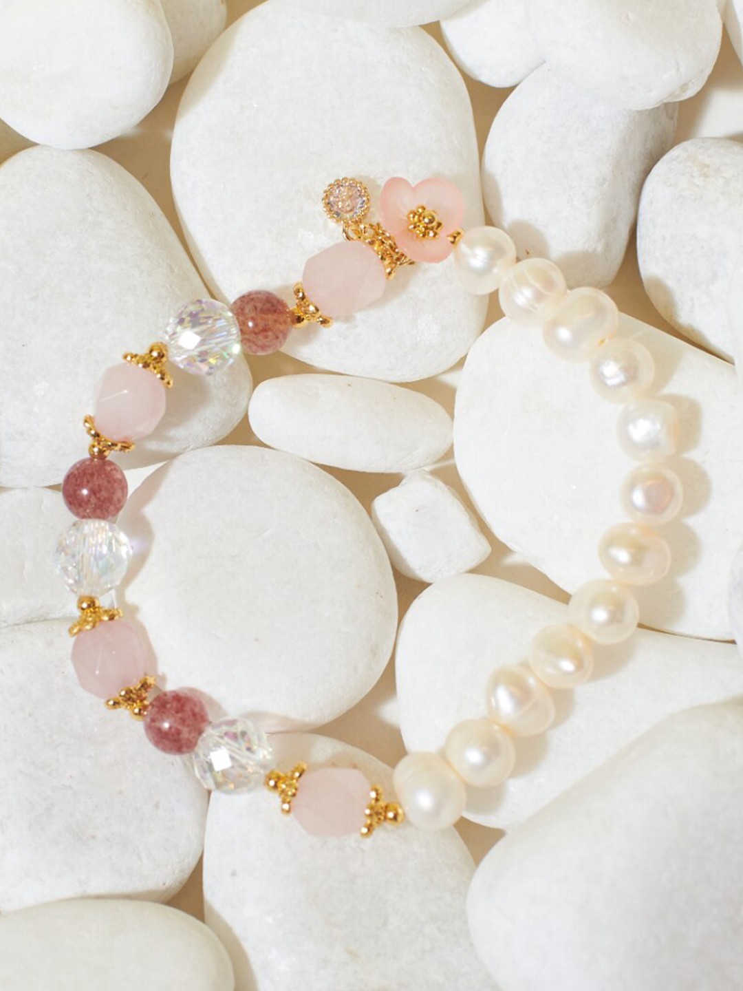 

SALTY Women Crystals Bracelet, White