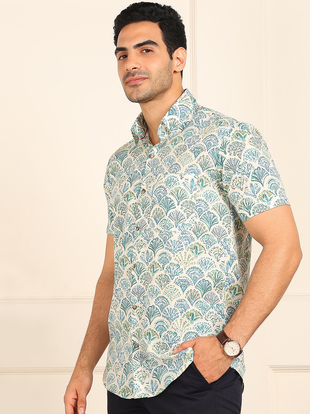 

FUBAR Slim Fit Ethnic Motifs Printed Casual Shirt, Blue