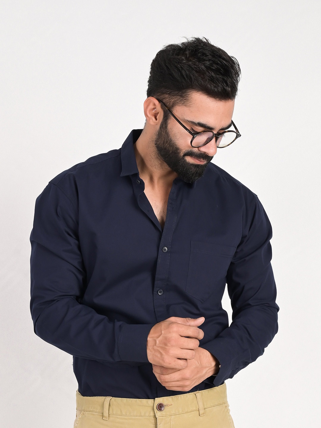 

FUBAR Slim Fit Spread Collar Long Sleeves Casual Shirt, Navy blue