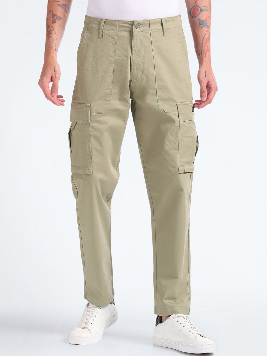 

Flying Machine Men Slim Fit Mid-Rise Cargos, Green
